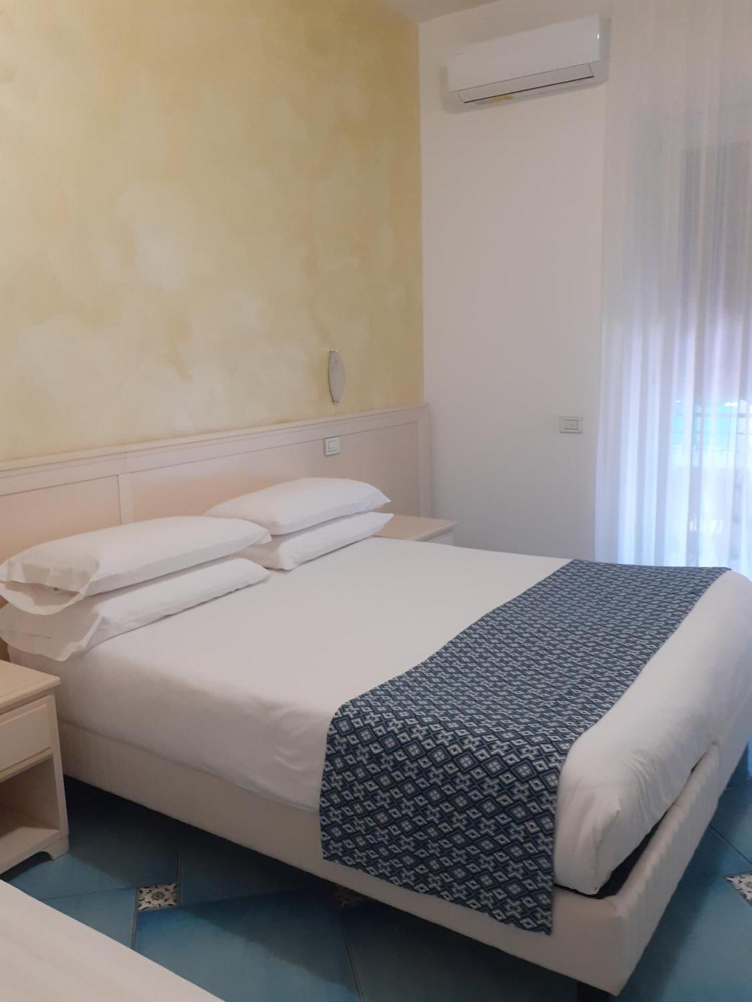 Hotel De Rosa Maiori Eksteriør bilde